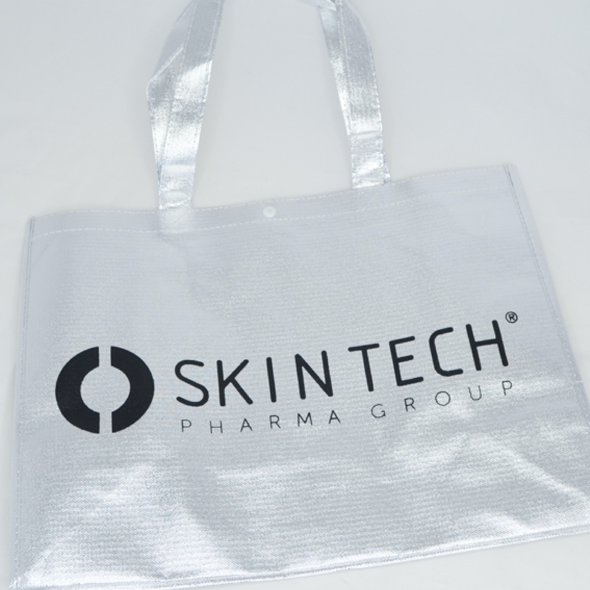 Skin Tech ONE SKIN silver bag